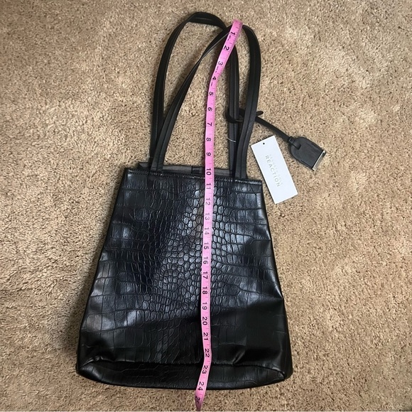 Kenneth Cole Reaction Black Crocodile Skin Tote Shoulder Bag NWT - Picture 8 of 9